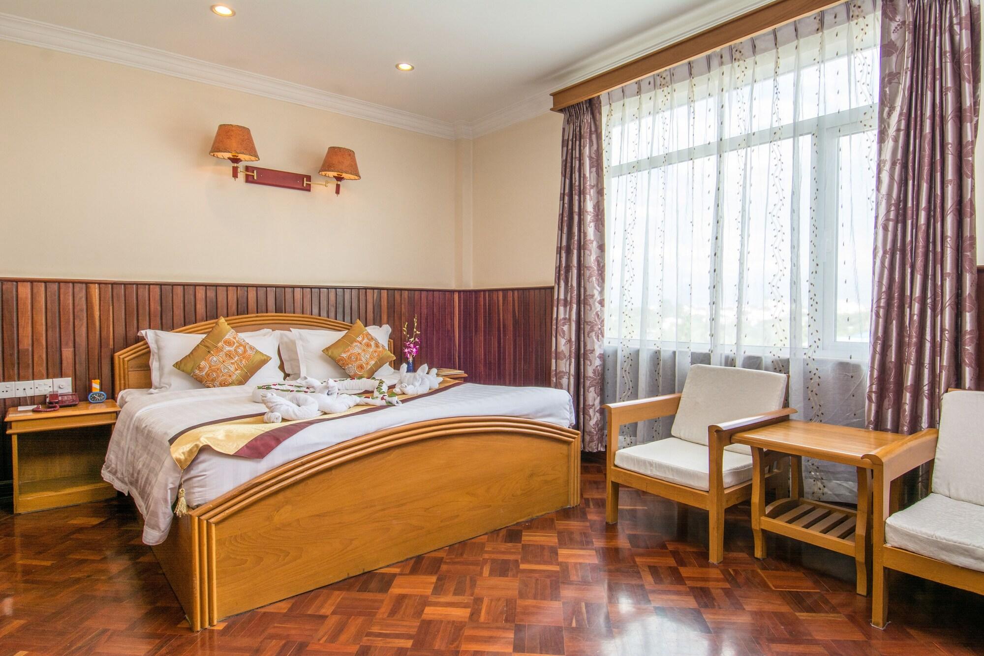 Ayarwaddy River View Hotel Mandalay Exterior photo