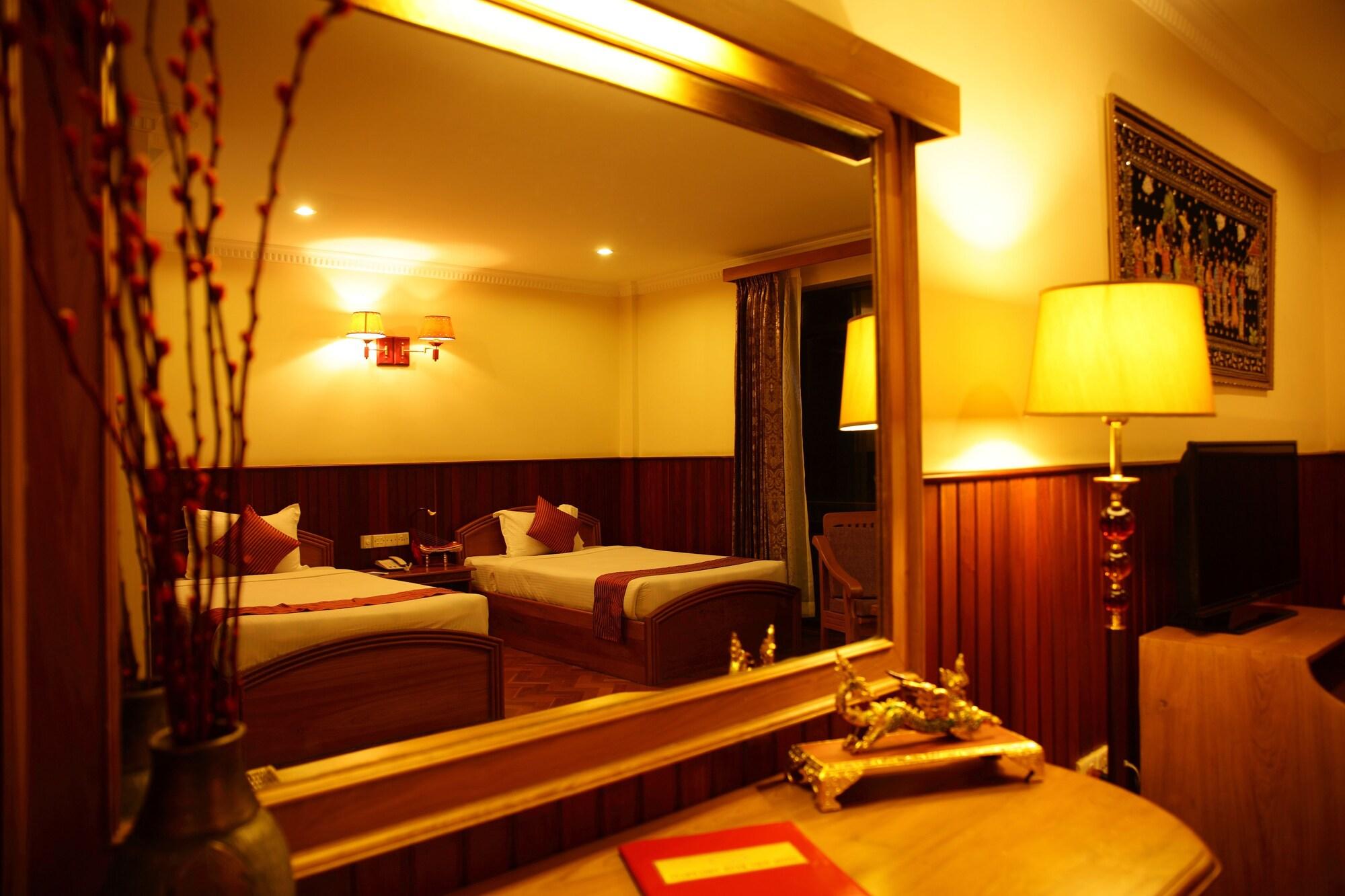 Ayarwaddy River View Hotel Mandalay Exterior photo