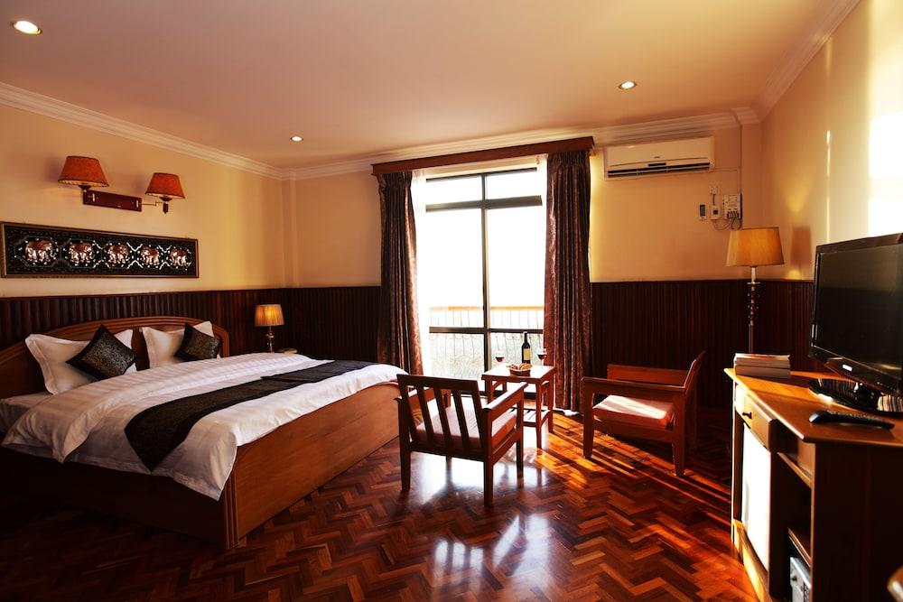 Ayarwaddy River View Hotel Mandalay Exterior photo