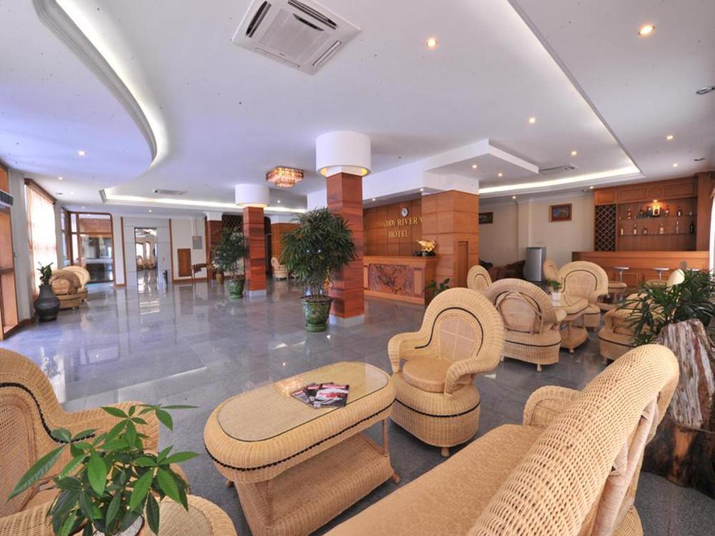Ayarwaddy River View Hotel Mandalay Exterior photo